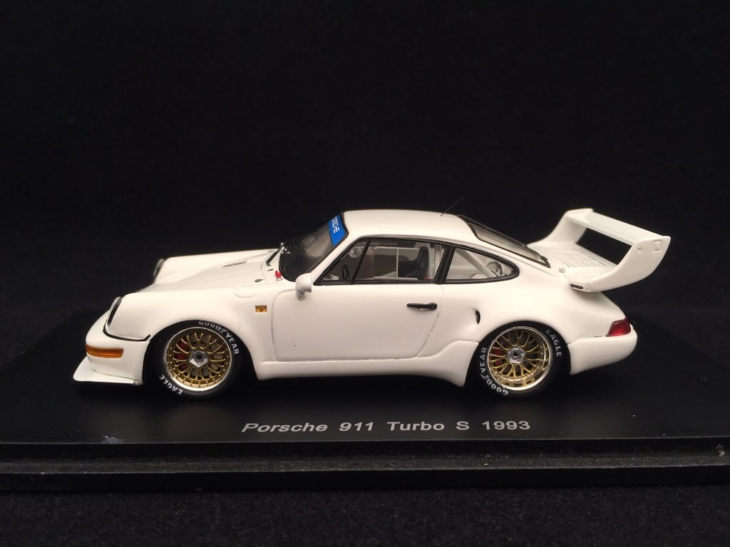 Porshe 911 Type 964 Turbo S 1993 White 1 43 Spark S1930 Selection Rs