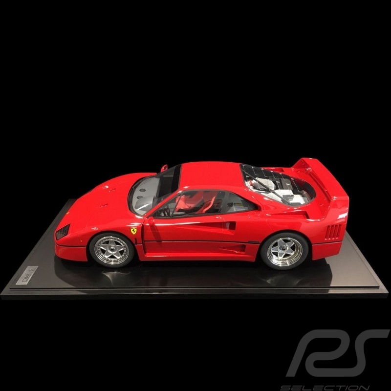 Ferrari F40 Rosso Scuderia red 1987 1/8 GT Spirit GTS80021