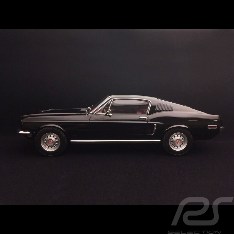 Ford Mustang Fastback GT 1968 Schwarz 1/12 Norev 122700
