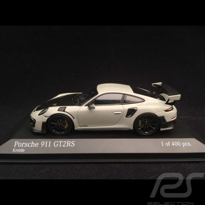 Porsche 911 typ 991 GT2 RS 2018 Kreidegrau / Kohlenstoff / Schwarze Felgen 1/43 Minichamps 410067237