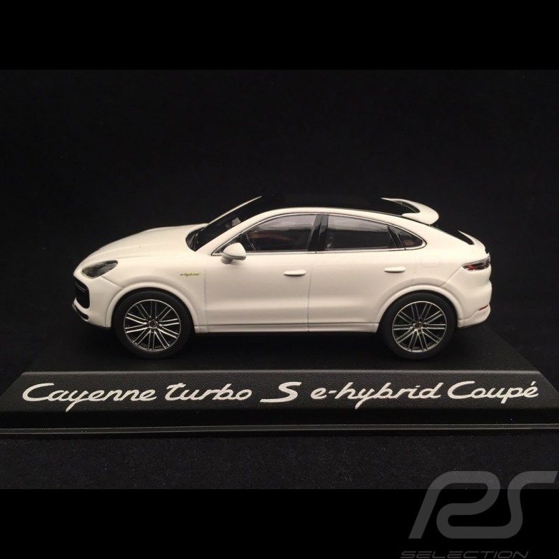 Porsche Cayenne turbo S e-hybrid Coupé 2019 blanc carrara 1/43 Norev WAP0203210K Porsche Cayenne turbo S e-hybrid Coupé 2019 blanc carrara 1/43 Norev WAP0203210K