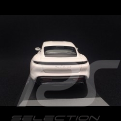 Porsche Taycan Turbo S 2019 Blanc Carrara Carrara white Carraraweiß 1/43 Minichamps WAP0207800L