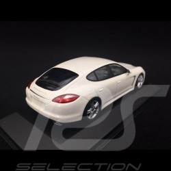 Porsche Panamera Diesel 2012 weiß 1/43 Minichamps WAP0200090C