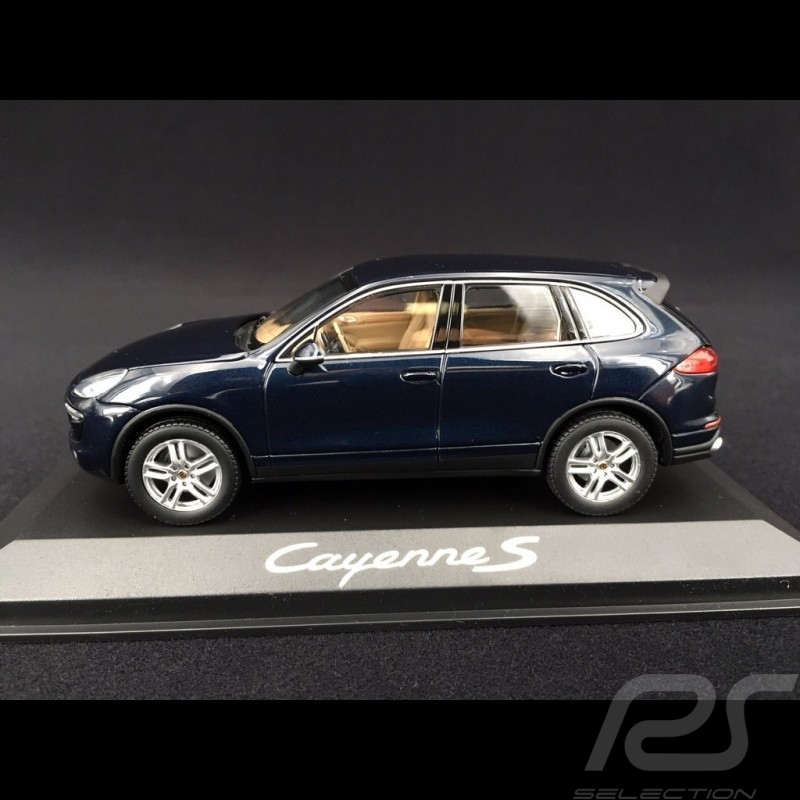 Porsche Cayenne S typ 958 2015 nachtsblau metallic 1/43 Minichamps WAP0200060E