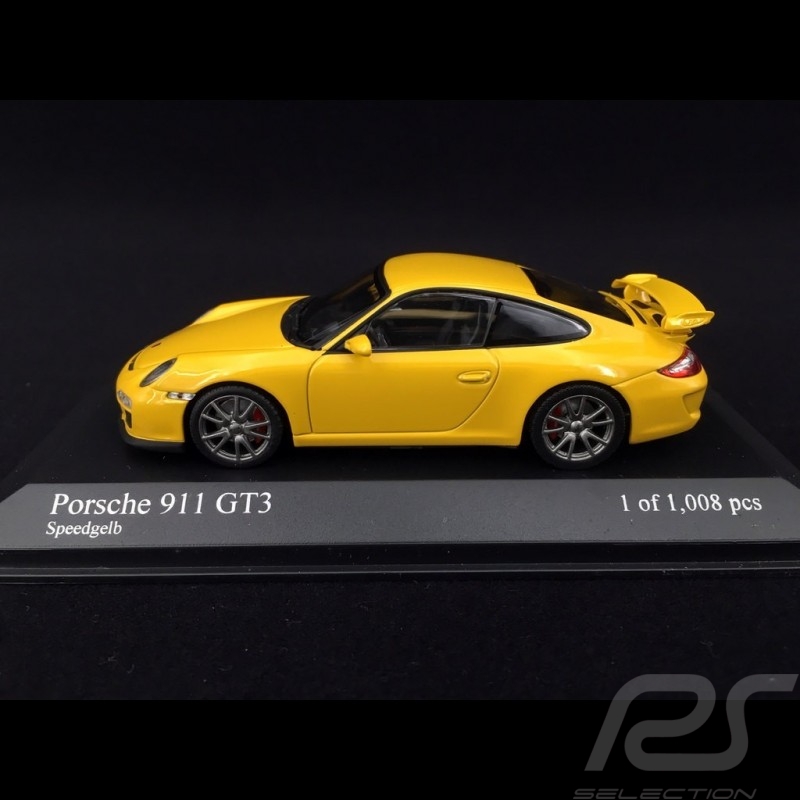 Porsche 911 type 997 GT3 3.8 mk II 2010 speed yellow 1/43 Minichamps 400068021