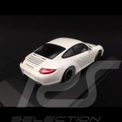 Porsche 911 (997) Carrera GTS blanche