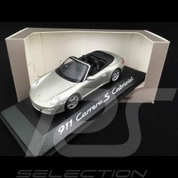 Porsche 911 Carrera S Cabriolet gris