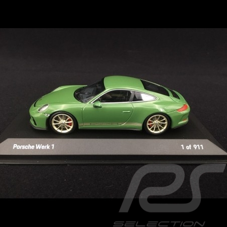 Porsche 911 type 991 GT3 Touring Phase II 2017 Package Usine 1 Vert green grün auratium 1/43 Minichamps WAX020200W1