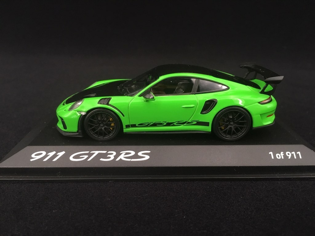 Porsche 911 Type 991 Gt3 Rs Phase Ii Pack Weissach 2018 Nurburgring Lizard Green 1 43 Minichamps Wax02020097 Selection Rs