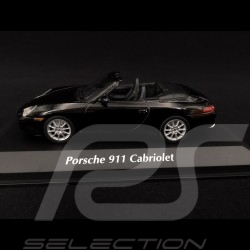 Porsche 911 type 996 Cabriolet 2001 black 1/43 Minichamps 940061030