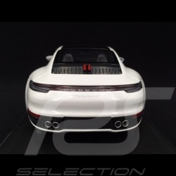 Porsche 911 type 992 Carrera 4S 2019 blanc white weiß carrara 1/18 Minichamps 153067325