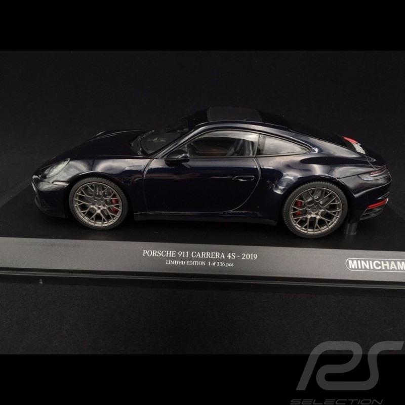 Porsche 911 type 992 Carrera 4S 2019 night blue 1/18 Minichamps 155067321