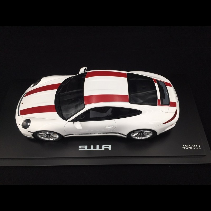 Porsche 911 RSR Type 991 n° 56 24h Le Mans 2020 1/18 Spark 18S560