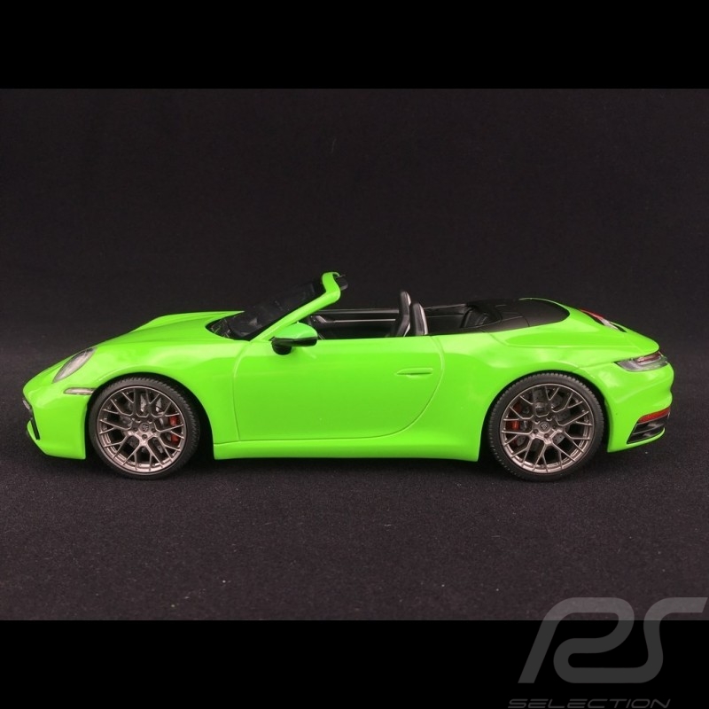 Porsche 911 type 992 Carrera 4S Cabriolet 2019 vert lézard 1/18 Minichamps WAP0211730LM6B lizard green Lizardgrün 
