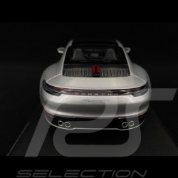 Porsche 911 type 992 Carrera 4S 2019 argenté 1/18 Minichamps 155067322