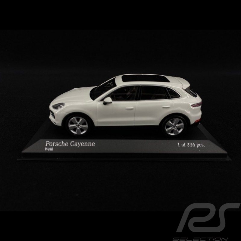 Porsche Cayenne 2017 blanc 1/43 Minichamps 410066302