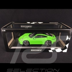 Porsche 911 type 992 Carrera 4S 2019 vert lézard 1/18 Minichamps 155067324 lizard green Lizardgrün 