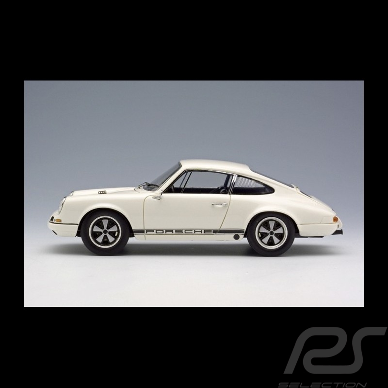 限定セール！】 1/18 Spark ミニカー Porsche White 1967 911R 