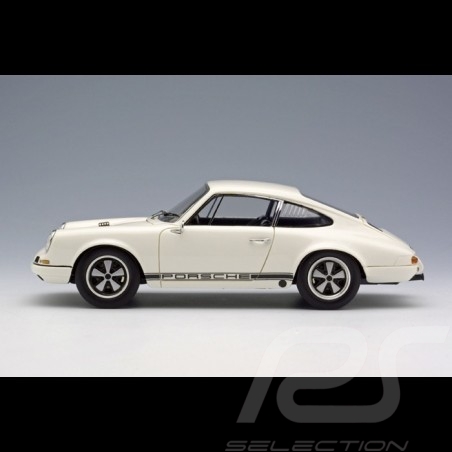 Porsche 911 R 1967 Light ivory white 1/43 Make Up Vision VM044A