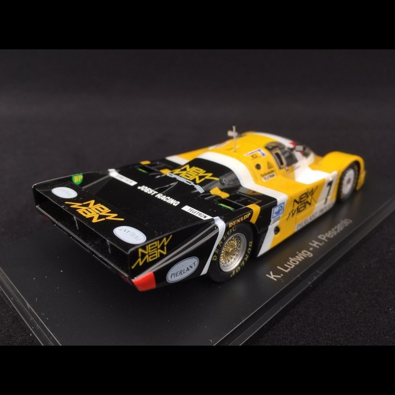 Porsche 962 N°7 Le Mans 1984 - HPI 1/43 - Coffret Miniature - Vainqueur New Man