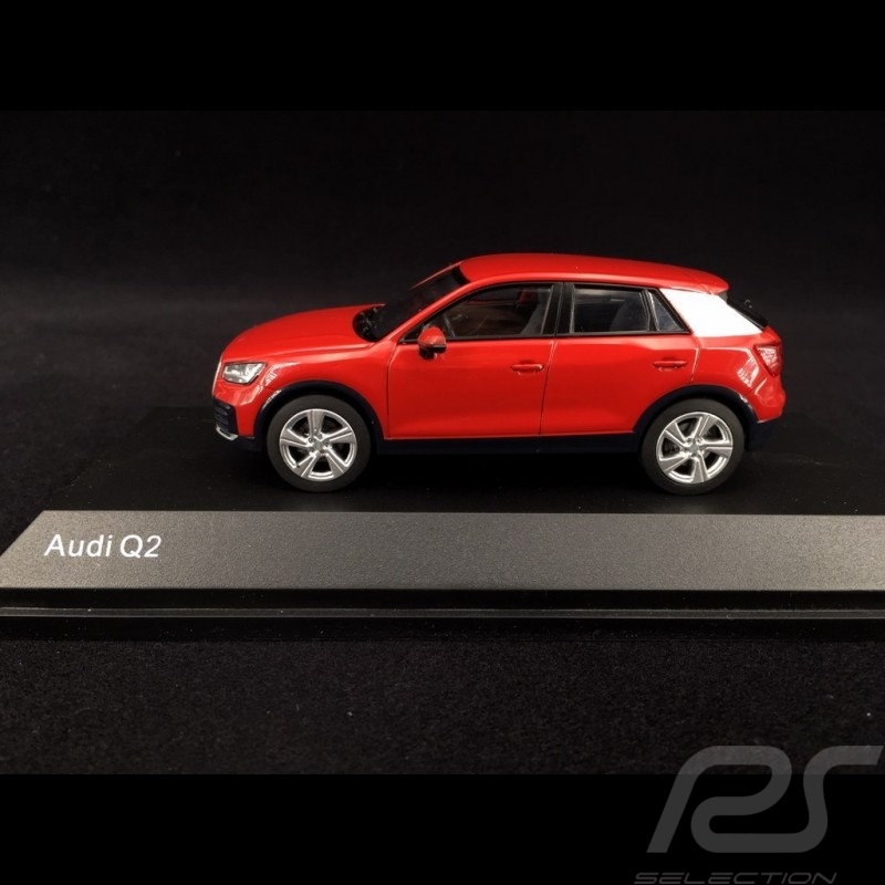 Audi Q2 2019 Tango red 1/43 iScale 5011602632