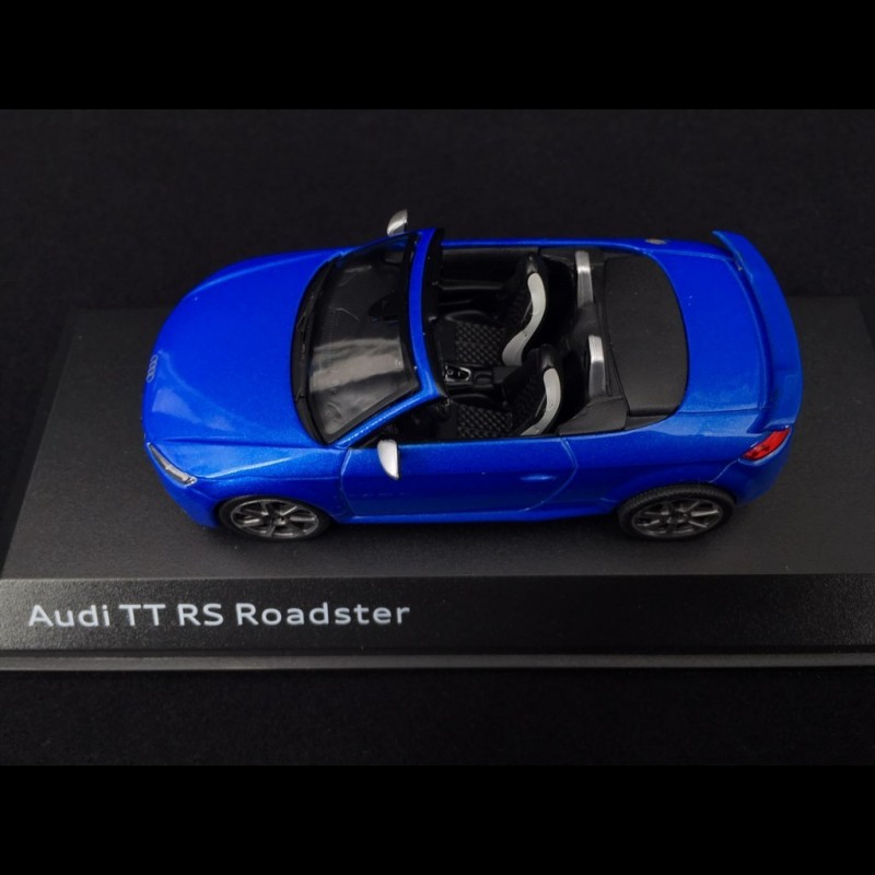 Miniature IScale 1/43 - Audi TT RS Roadster (8S) - Réf 5011610532 - Occasion Parfait état