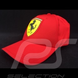Casquette Ferrari emblème écusson rouge