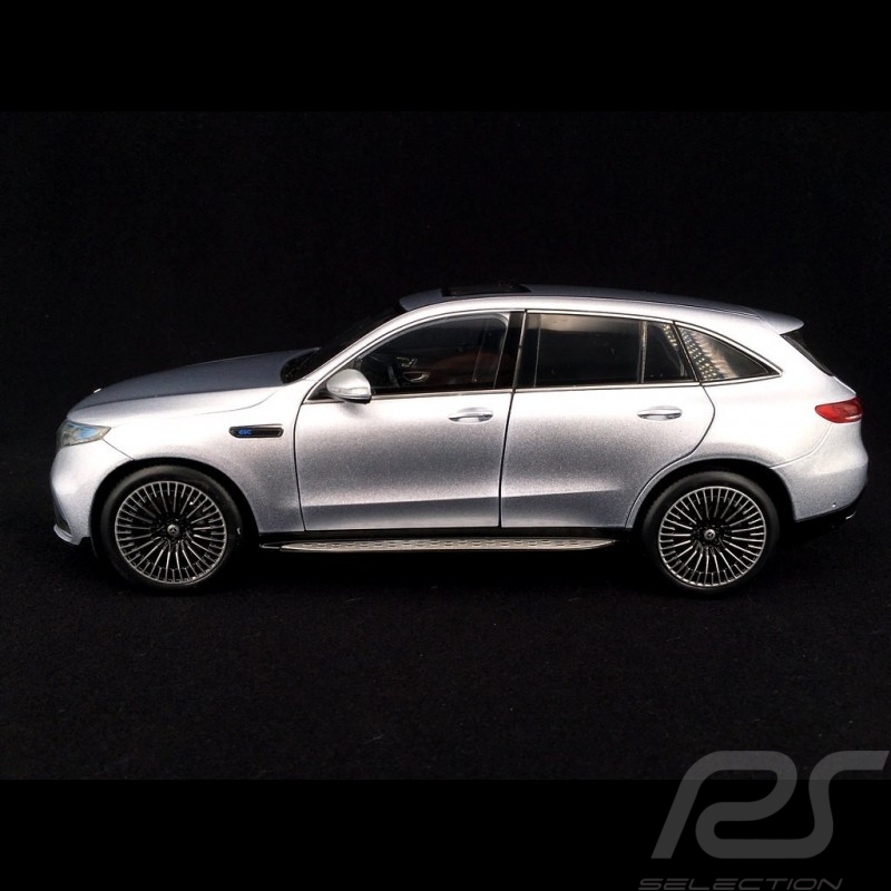 Mercedes-Benz EQC 400 4matic Silbergrau metallic 1/18 NZG 983/55