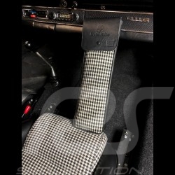 Original Porsche Pepita Houndstooth fabric / Black Recaro leather bag with flap - first aid kit included