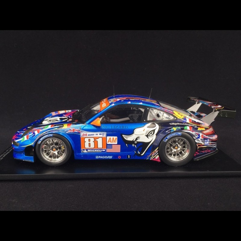 Porsche 997 GT3 RSR Le Mans 2011 Flying Lizard n° 81 1/18 Spark 18S053
