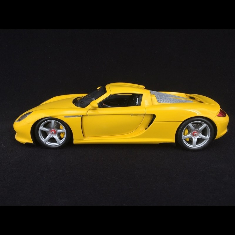GT Carrera Porsche MINICHAMPS ミニカー 2004 Premium-Modelcars – yellow 2004 GT Carrera Porsche Minichamps 1:18 1:18 ミニカー