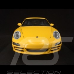 Porsche 911 type 997 Carrera S 2004 gelb 1/18 Autoart WAP02118115