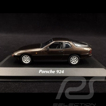 Porsche 924 1984 metallic braun 1/43 Minichamps 940062121