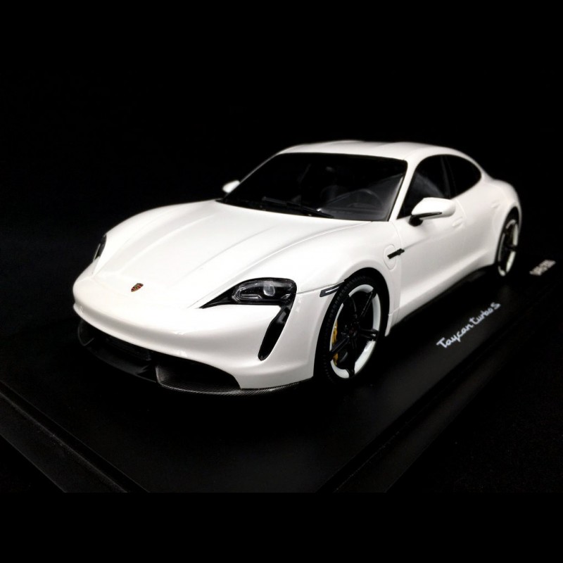 Porsche Taycan Turbo S 2019 Carrara white with display case 1/18 Minichamps  WAP0217800L