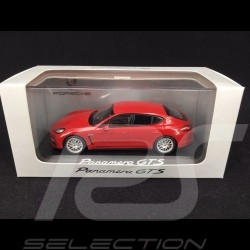Porsche Panamera GTS rouge  