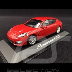 Porsche Panamera GTS rouge  