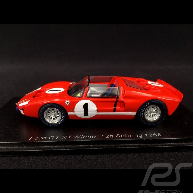 Ford GT40 X-1 Roadster n° 1 Sieger 12h Sebring 1966 Ken Miles 1/43 Spark 43SE66