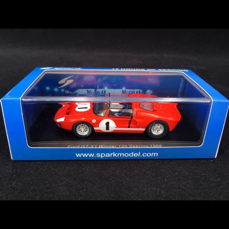 Ford GT40 X-1 Roadster n° 1 winner 12h Sebring 1966 Ken Miles 1/43 Spark  43SE66