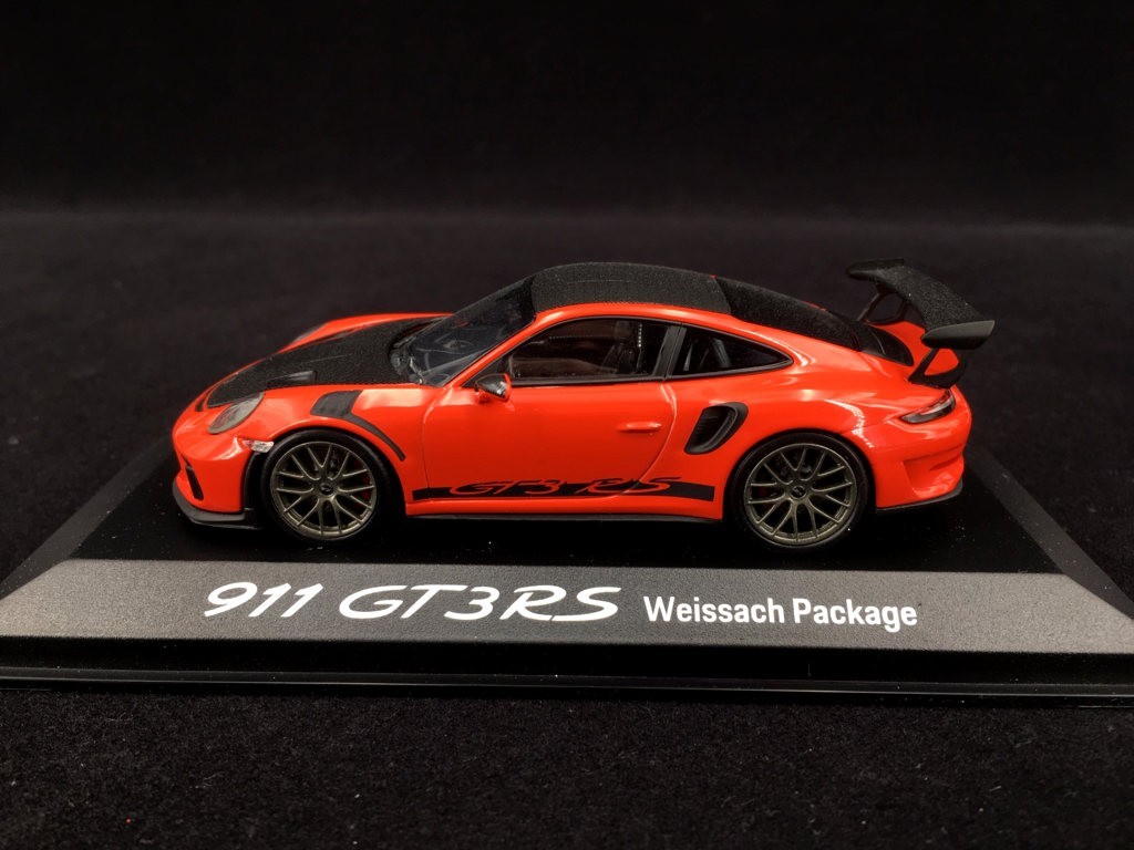 Porsche 911 Gt3 Rs Type 991 Mk Ll 2018 Lava Orange 1 43 Minichamps Wap0201620j Selection Rs