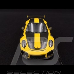 Porsche 911 GT2 RS type 991 Weissach Package jaune / noir n° 0007/1911 1/43 Spark WAP0201520J