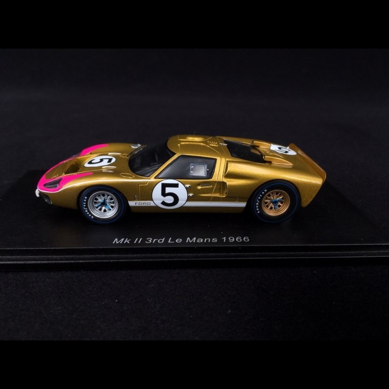 Ford GT40 Mk III 1966 Dorée - Miniature 1/18 Cult Models CML110-3 - Résine - Collection