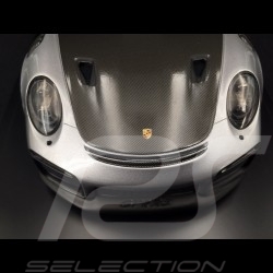 Porsche 911 GT2 RS type 991 argent / noir 1/18 Spark WAP0211510J silver / black silber / schwarz