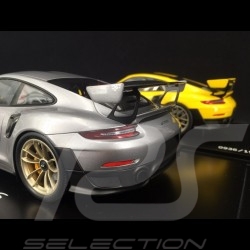 Duo Porsche 911 GT2 RS type 991 1/18 Spark WAP0211510J WAP0211520J