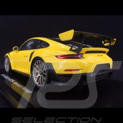Porsche 911 GT2 RS type 991 Weissach Package yellow / black 1/18 Spark WAP0211520J