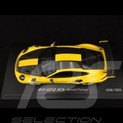 Porsche 911 GT2 RS typ 991 Weissach Package gelb / schwarz 1/18 Spark WAP0211520J
