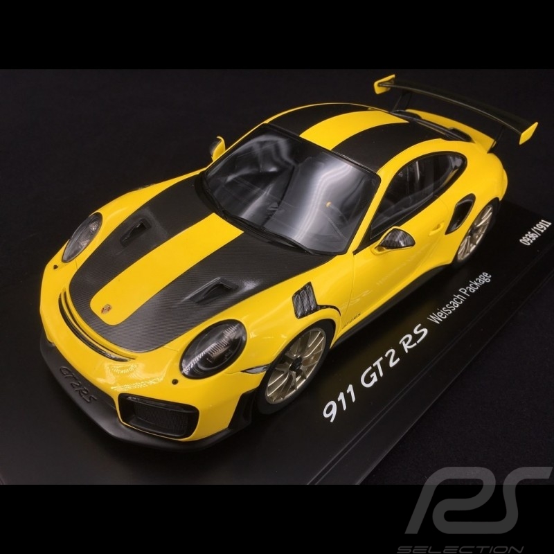 ポルシェ 911 ターボS 1/18 ミニカー スパーク イエロー ケース付き