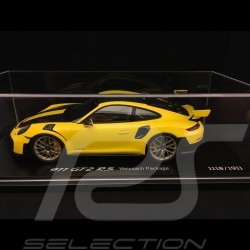 Porsche 911 GT2 RS typ 991 Weissach Package gelb / schwarz 1/18 Spark WAP0211520J