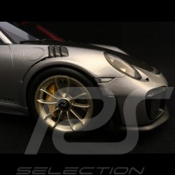 Porsche 911 GT2 RS typ 991 silber / schwarz 1/18 Spark WAP0211510J