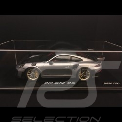 Porsche 911 GT2 RS typ 991 silber / schwarz 1/18 Spark WAP0211510J