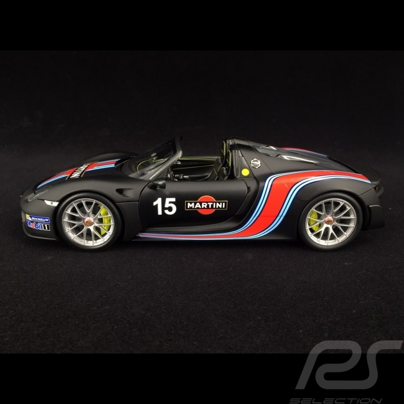 Porsche 918 Spyder 2015 n° 15 noir mat Martini racing Weissach Package Record Nürburgring 2013 1/18 Minichamps 110062445